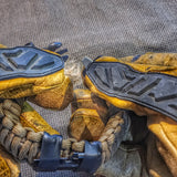 Bug Out Bracelet - Paracord Bracelet, Survive Offgrid with 30 item last ditch effort kit.